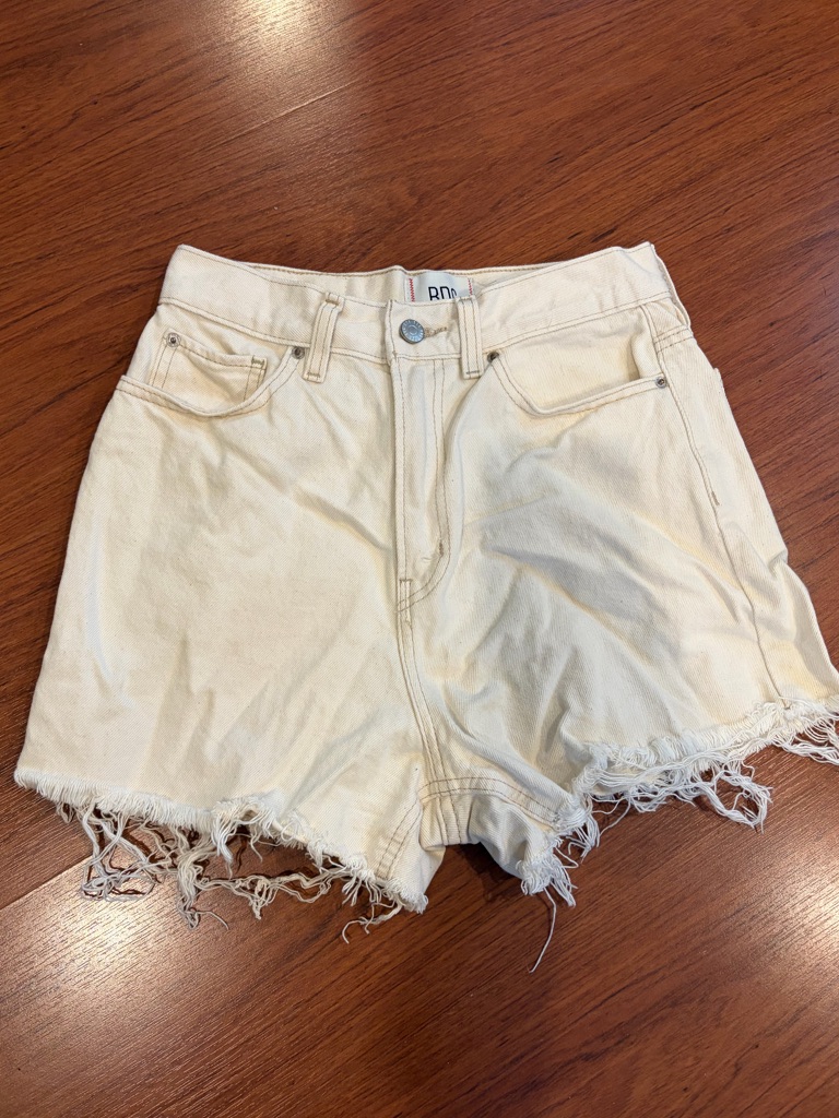 Cream Bdg Jean Shorts